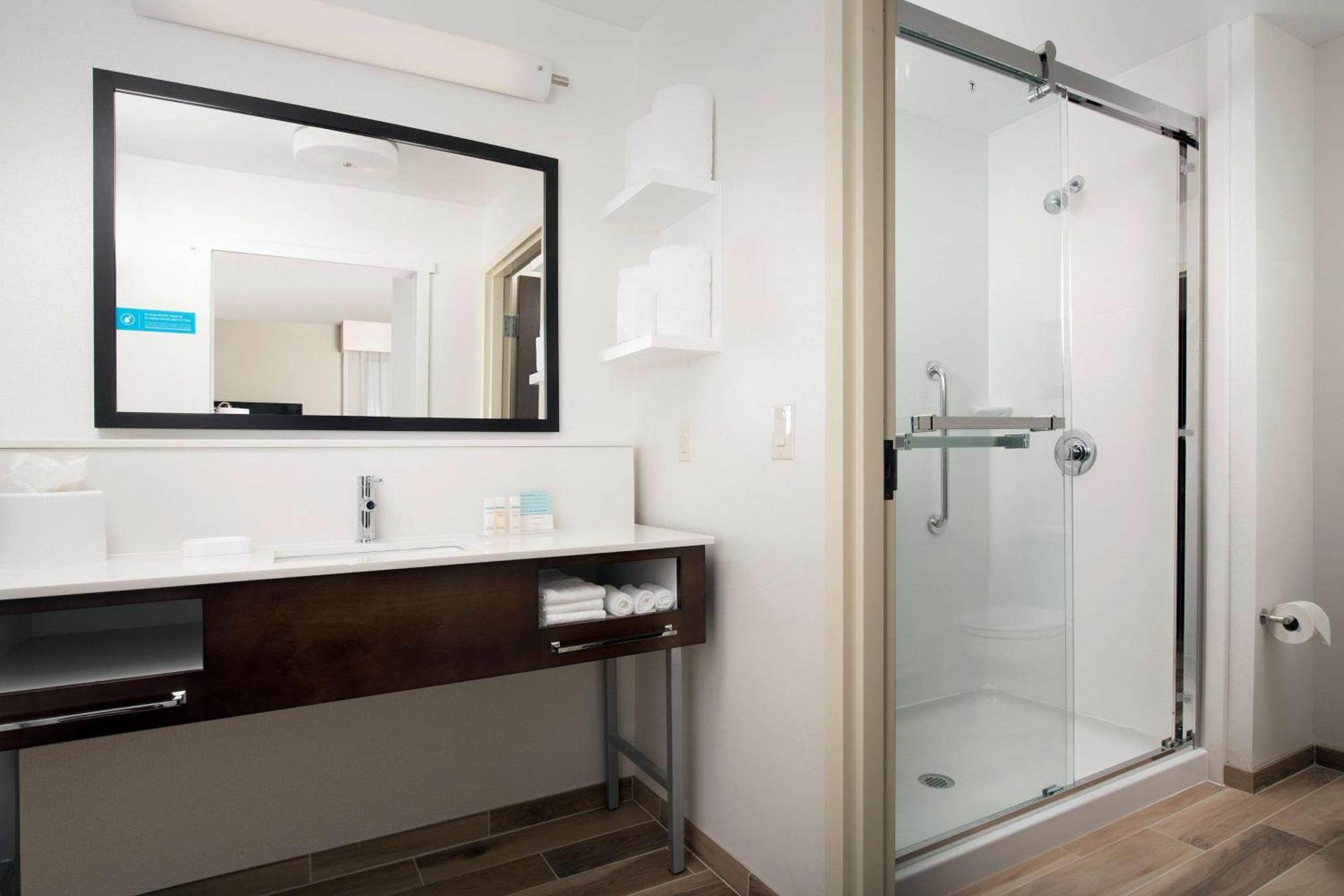 Hampton Inn & Suites San Antonio Lackland Afb Seaworld Bagian luar foto