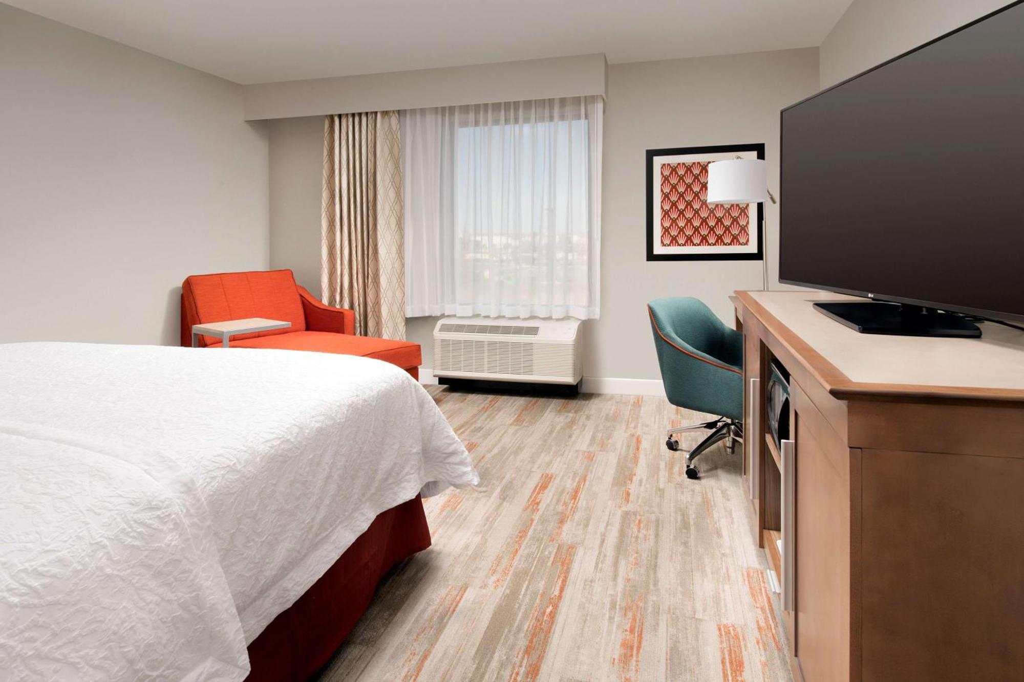 Hampton Inn & Suites San Antonio Lackland Afb Seaworld Bagian luar foto